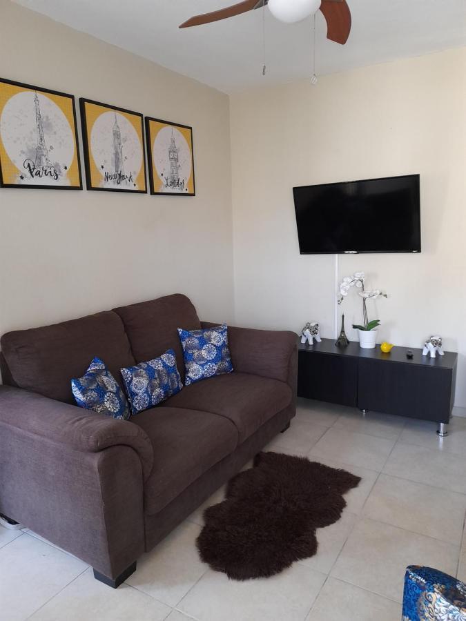 Апартаменты Residencial Palmas De Gurabo Сантьяго-де-лос-Кабальерос Экстерьер фото
